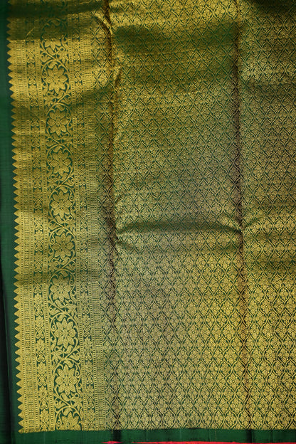 Bottle Green Pure Kanchipuram Borderless Silk Saree|Silk Mark Certified
