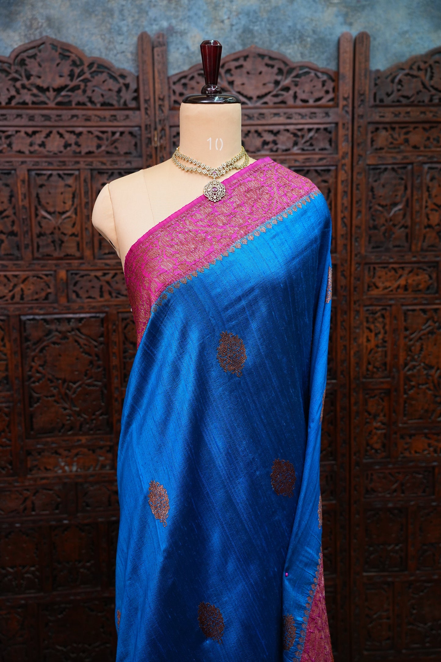 Pure Tussar Banarasi Raw Silk Saree – Blue with Pink 3D Contrast Antique Zari Borders|Silk Mark Certified