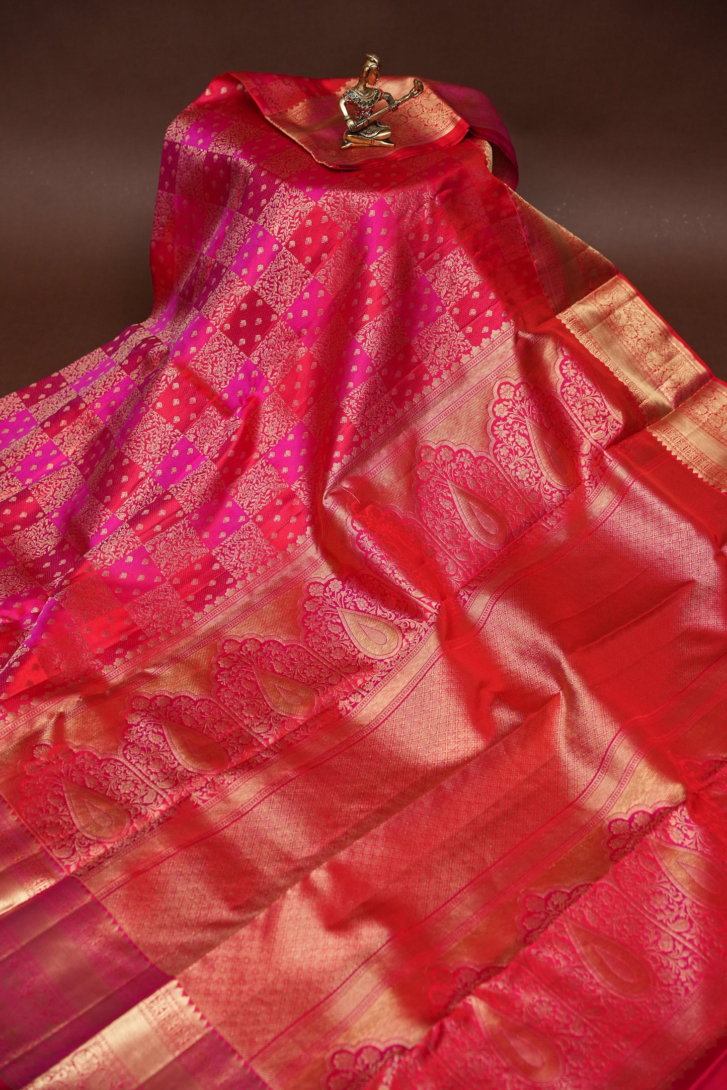 Rangkat Collection-Pink & Red in Pure Kanchipuram Silk Saree|Silk Mark Certified
