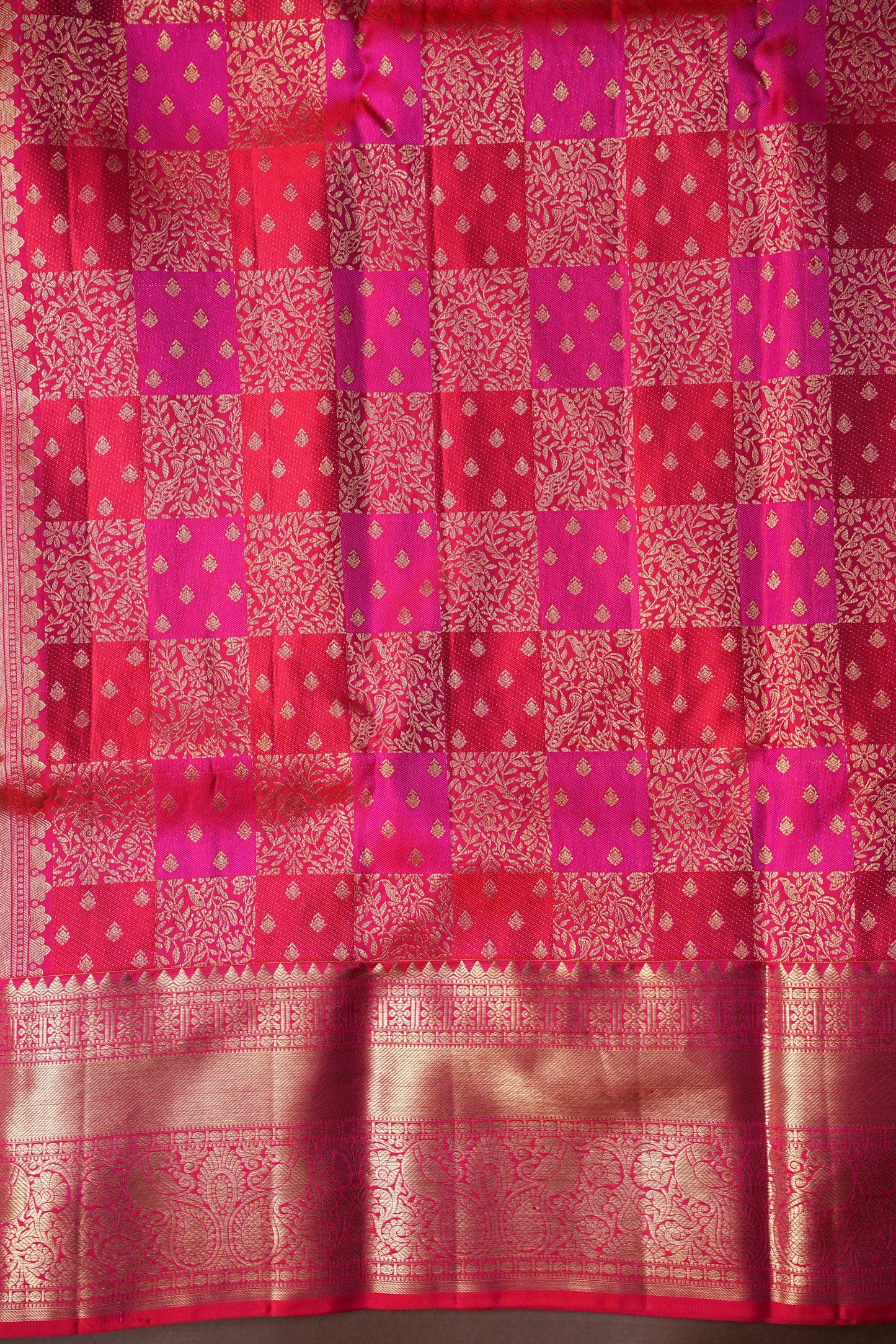 Rangkat Collection-Pink & Red in Pure Kanchipuram Silk Saree|Silk Mark Certified
