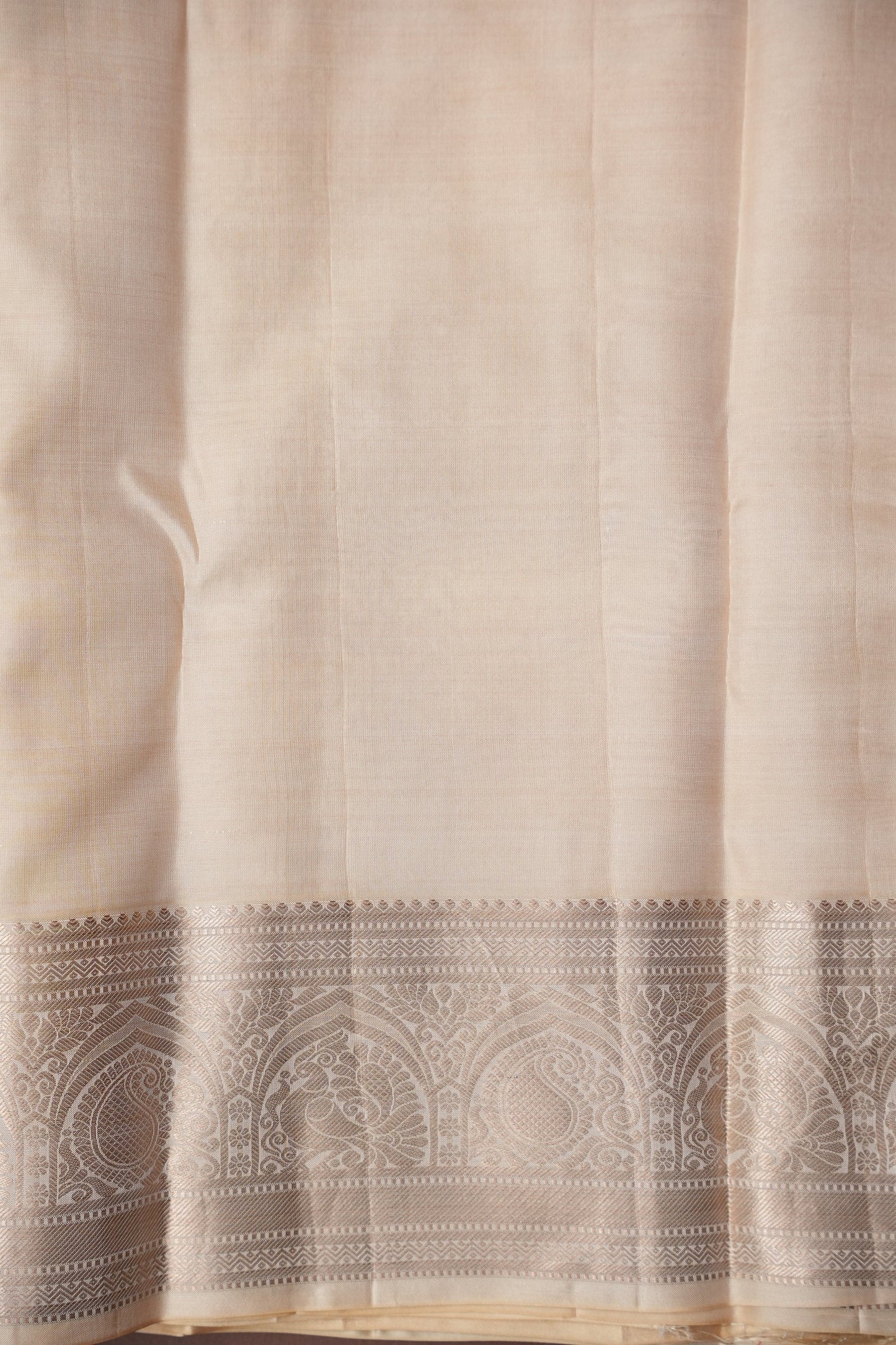 Pure Kanchipuram Silk Saree - Half White| Silk Mark Certified