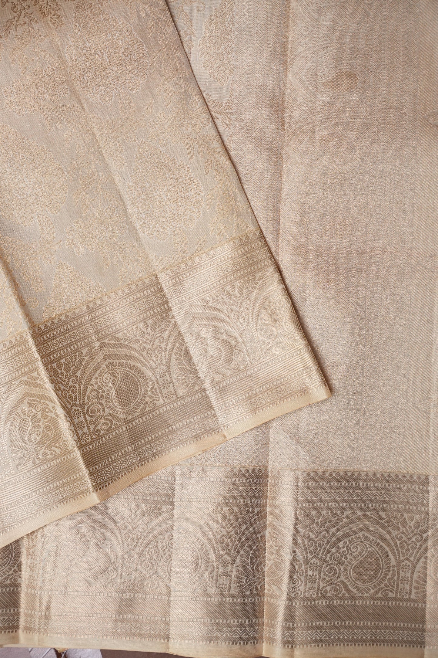 Pure Kanchipuram Silk Saree - Half White| Silk Mark Certified