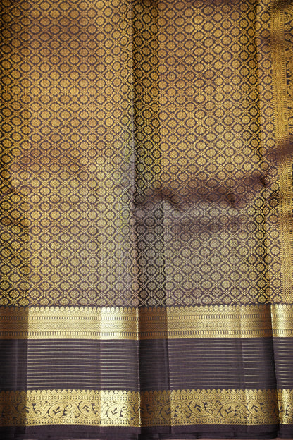 Pure Kanchipuram Silk Saree - Leaf Green & Coffee| Silk Mark Certified