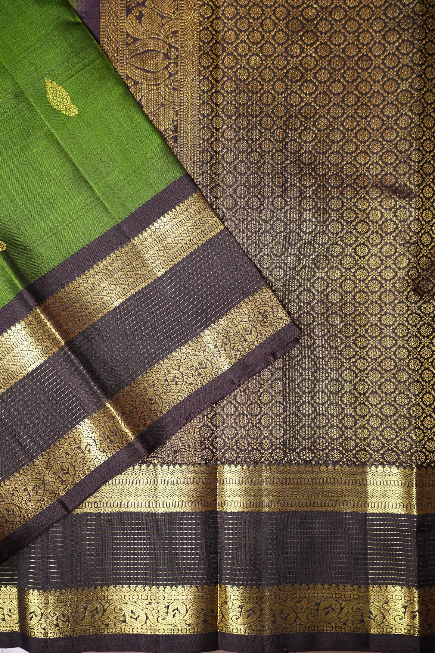 Pure Kanchipuram Silk Saree - Leaf Green & Coffee| Silk Mark Certified
