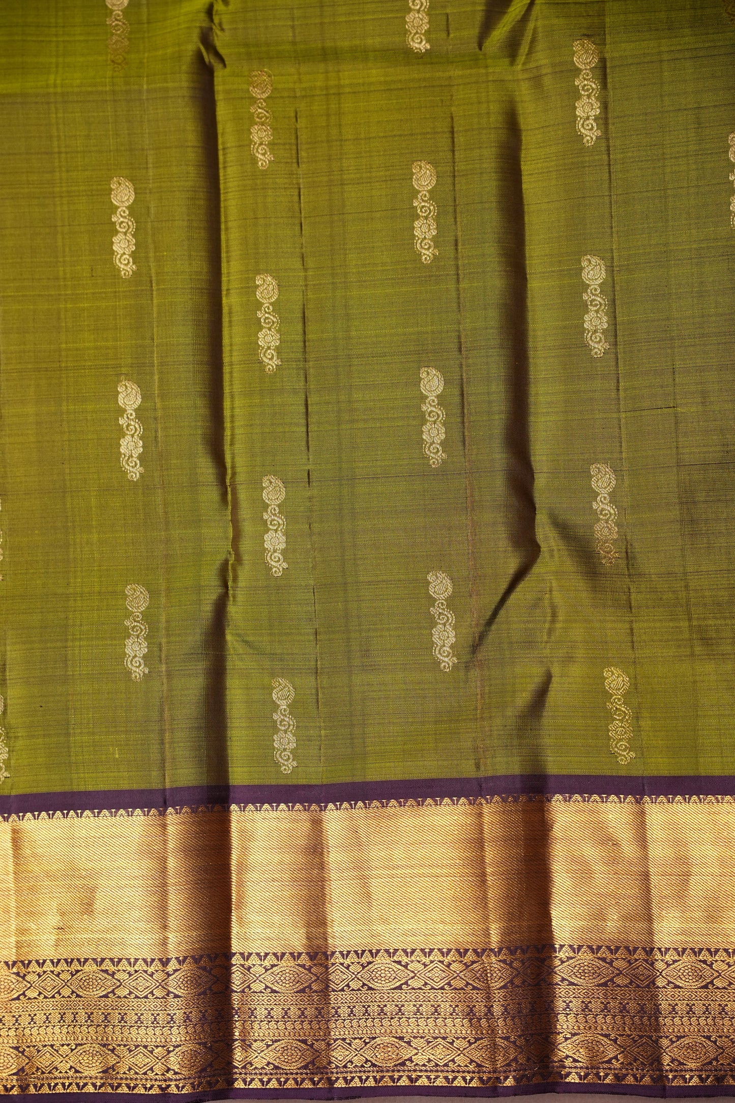 Pure Kanchipuram Silk Saree - Olive Green & Coffee| Silk Mark Certified