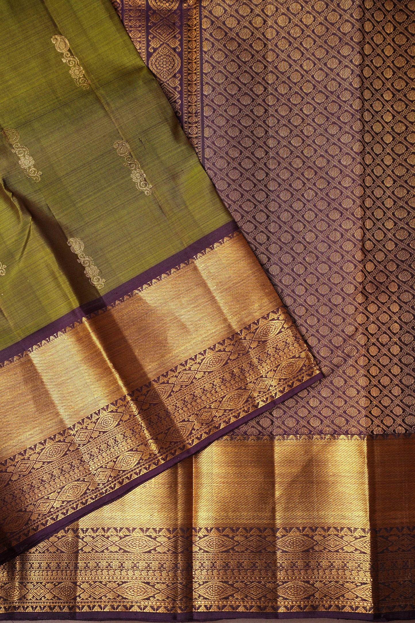 Pure Kanchipuram Silk Saree - Olive Green & Coffee| Silk Mark Certified