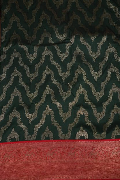 Kanchivaram Semi Silk Saree - Emerald Green with Red