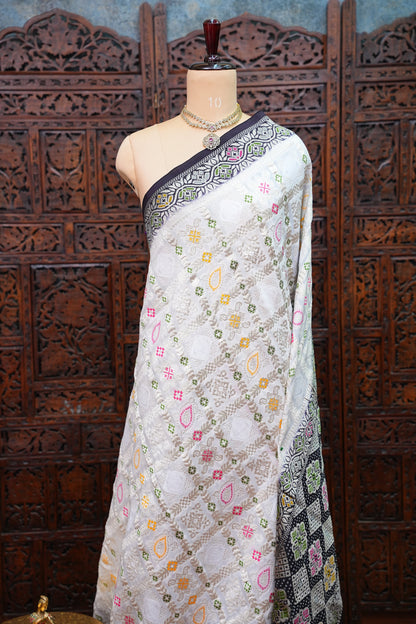 Heavy Georgette Banarasi Saree with Geometric Jaal Weaving – White & Black