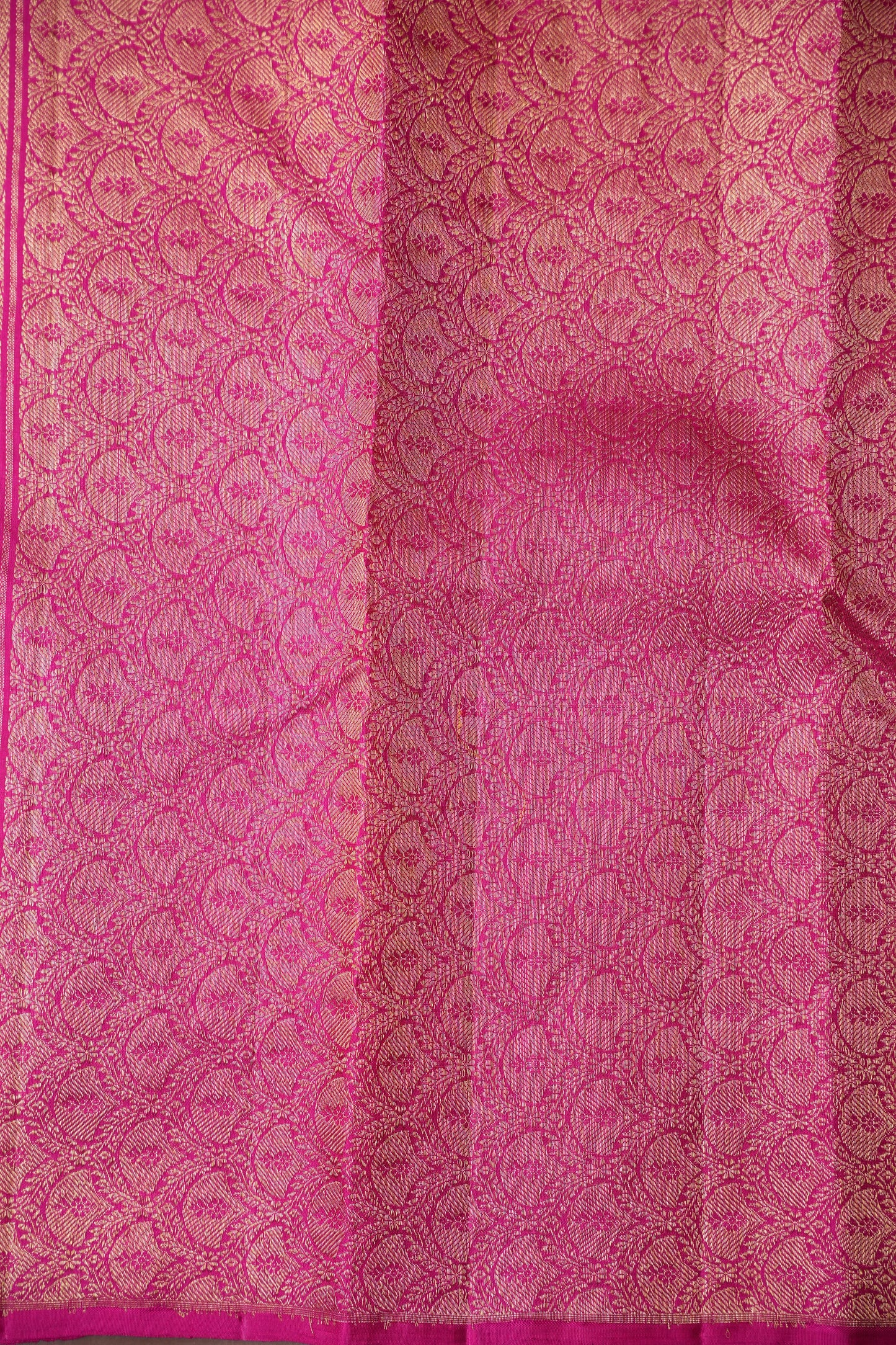 Orange & Rani Pink Dual Tone Pure Kanchivaram Silk Saree with Zari Buttas| Silk Mark Certified