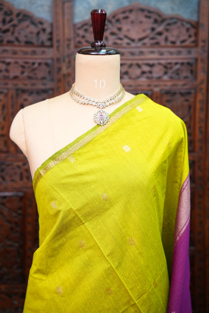Maheshwari Silk Cotton Saree | Parrot Green With Pink