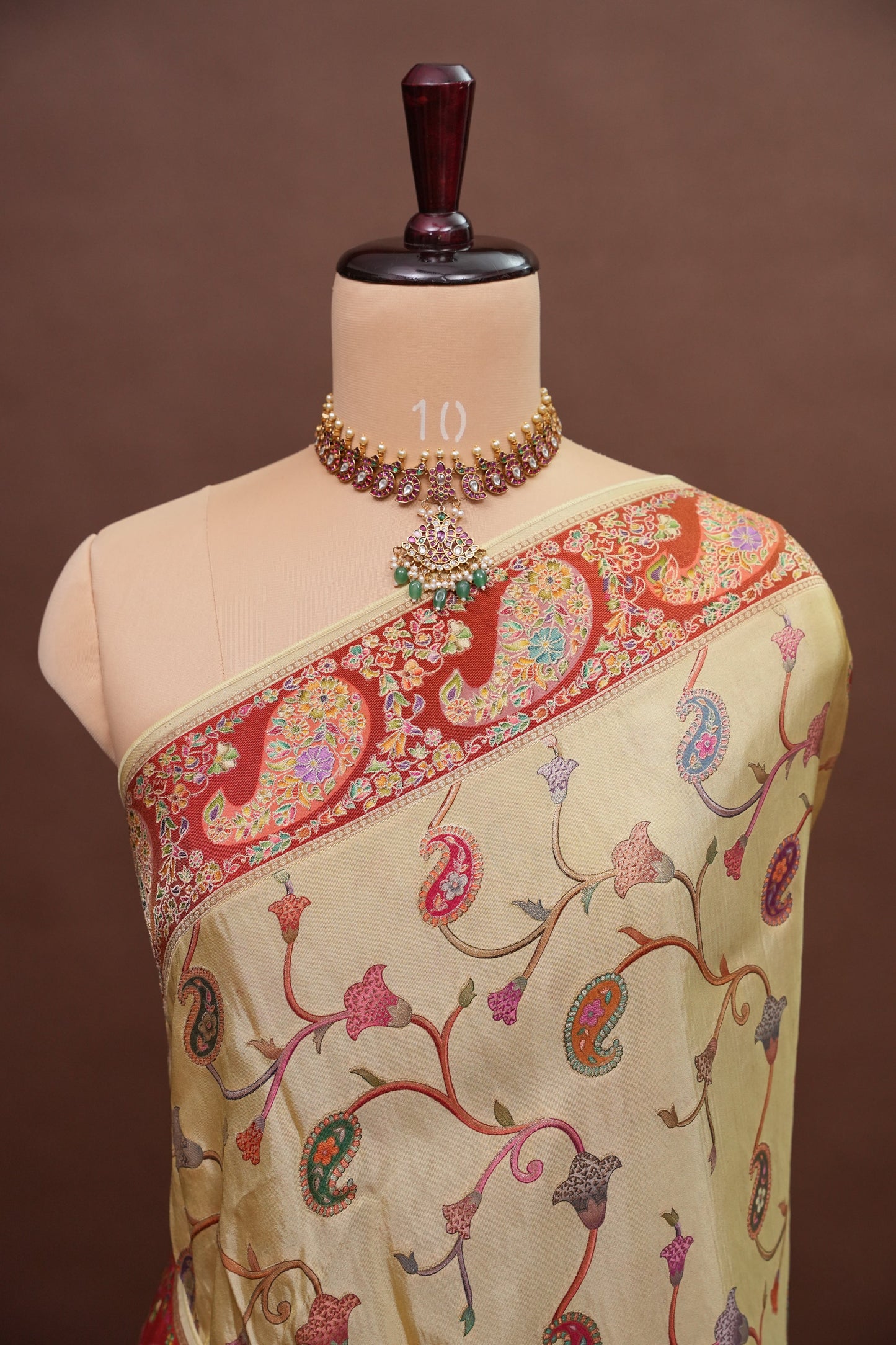 Kashmiri Pashmina Mellow Tissue Banarasi Saree - Ivory Gold