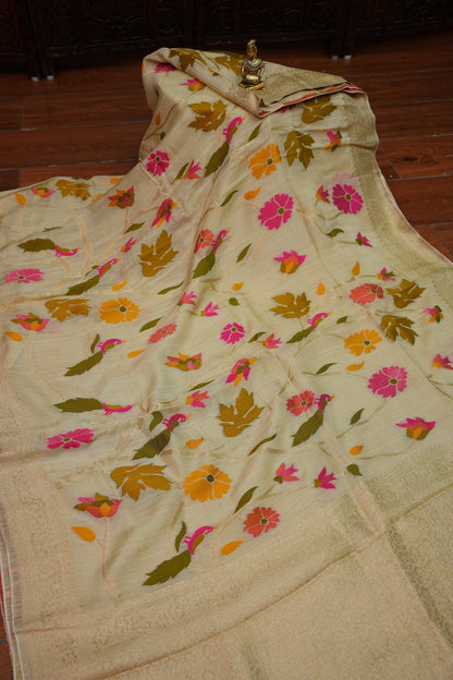 Soft Matka Banarasi Saree with Needle Design Work – Half White