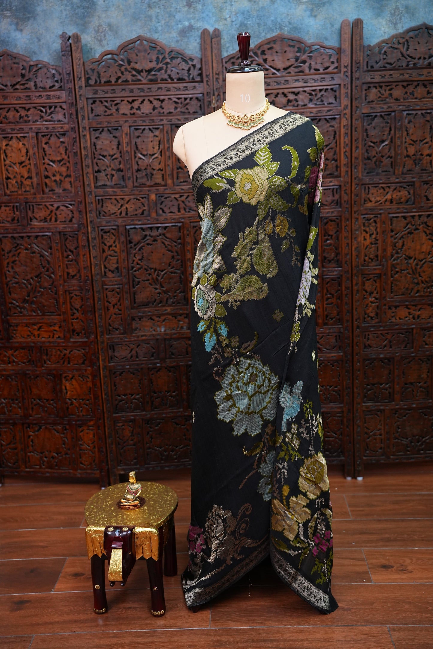Soft Matka Banarasi Saree with Needle Design Work – Black