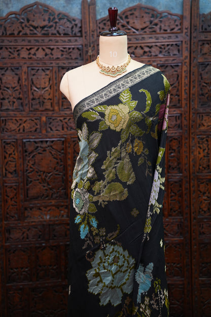 Soft Matka Banarasi Saree with Needle Design Work – Black