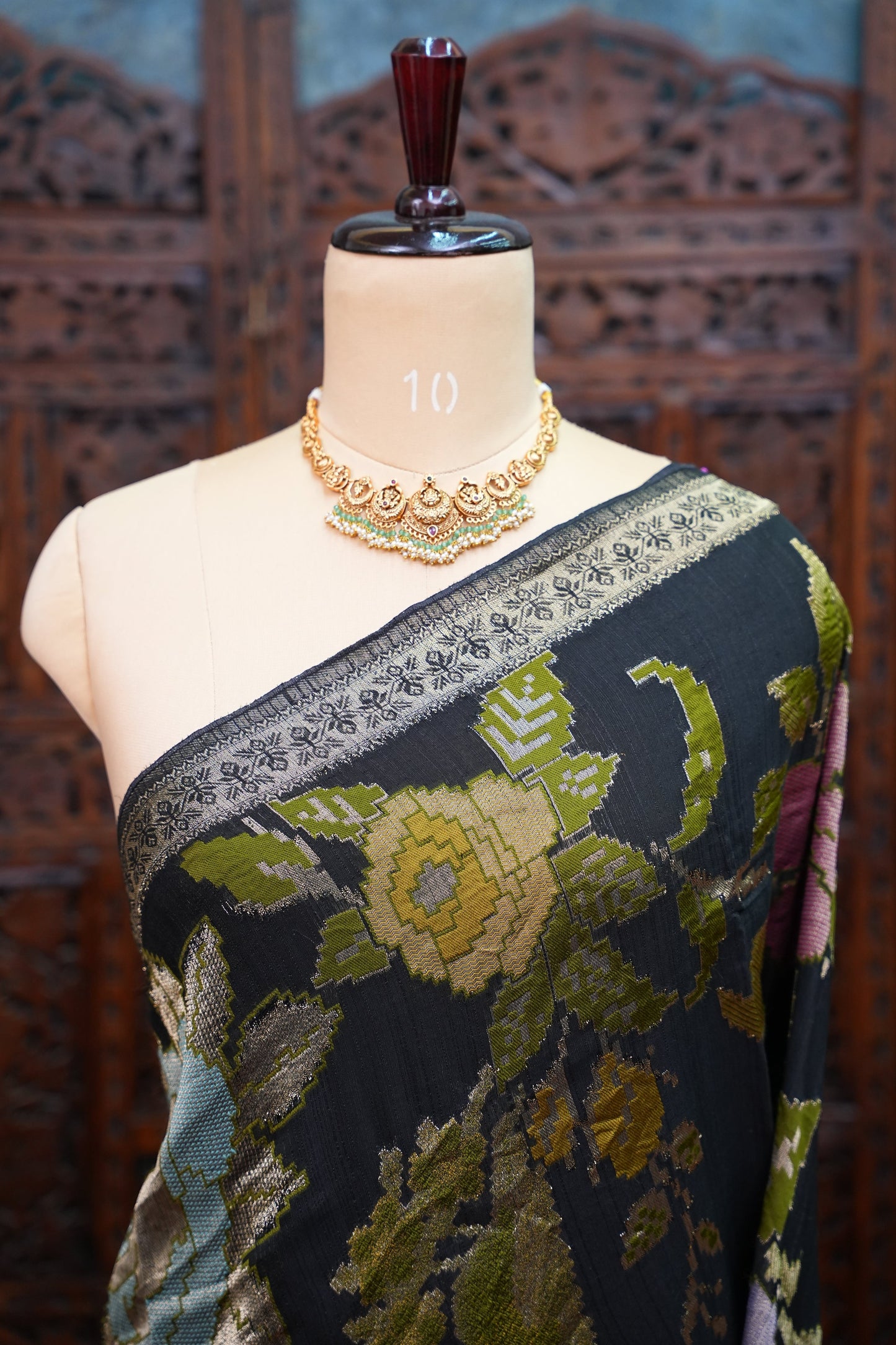 Soft Matka Banarasi Saree with Needle Design Work – Black
