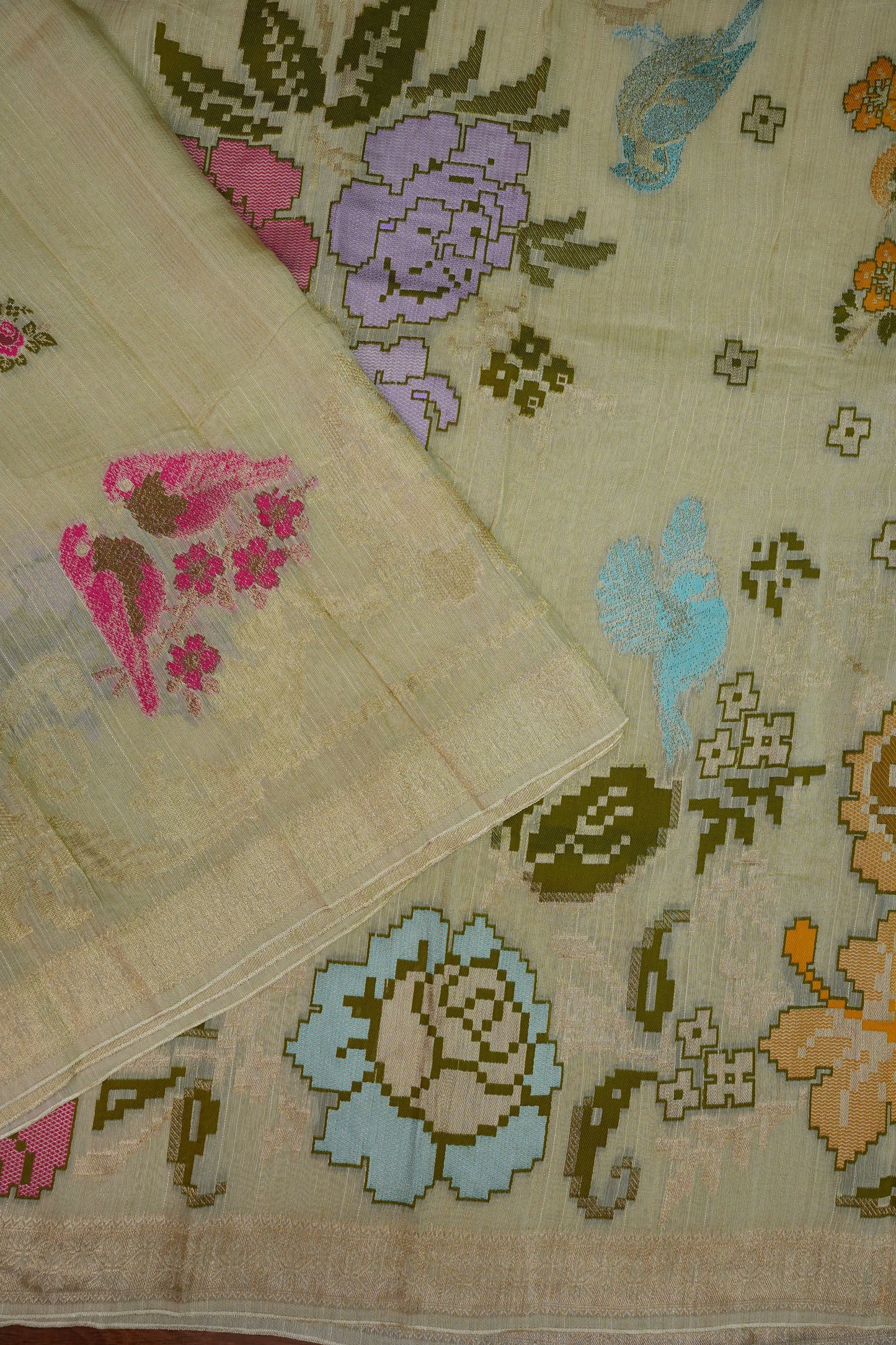 Soft Matka Banarasi Saree with Needle Design Work – Half White