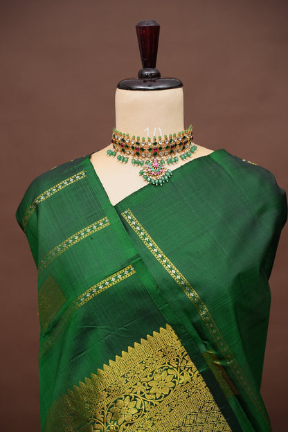 Bottle Green Pure Kanchipuram Borderless Silk Saree|Silk Mark Certified