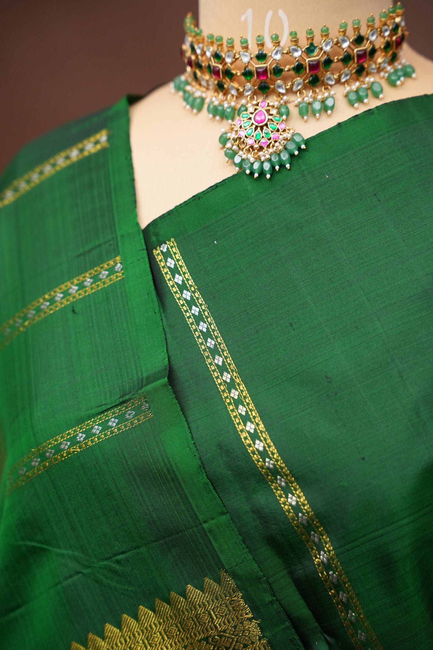Bottle Green Pure Kanchipuram Borderless Silk Saree|Silk Mark Certified