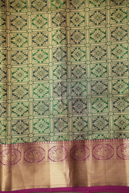 Pure Kanchipuram Silk Saree - Bottle Green & Magenta| Silk Mark Certified
