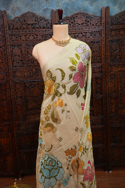 Soft Matka Banarasi Saree with Needle Design Work – Half White