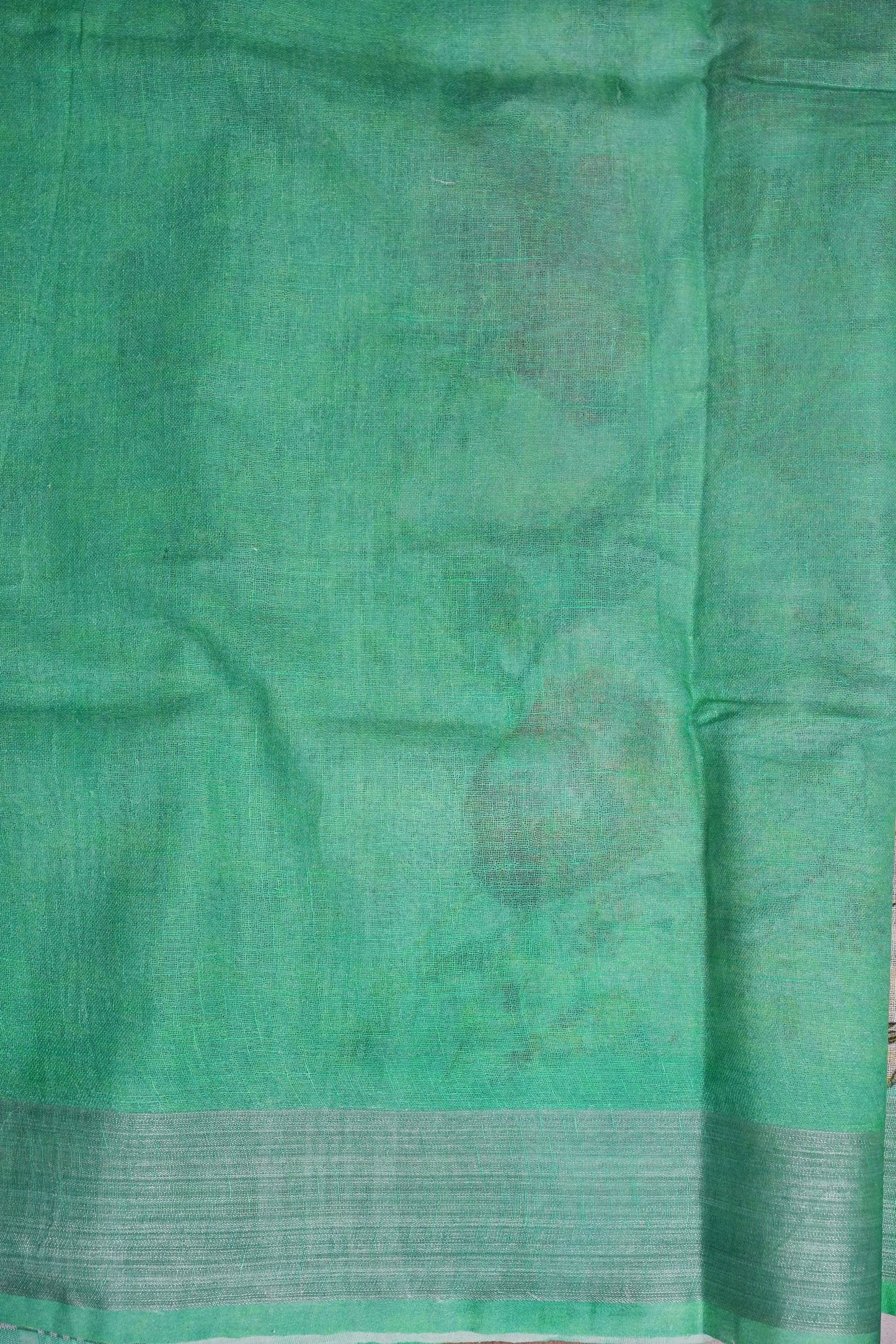 Digital Printed Pure Linen Saree - White