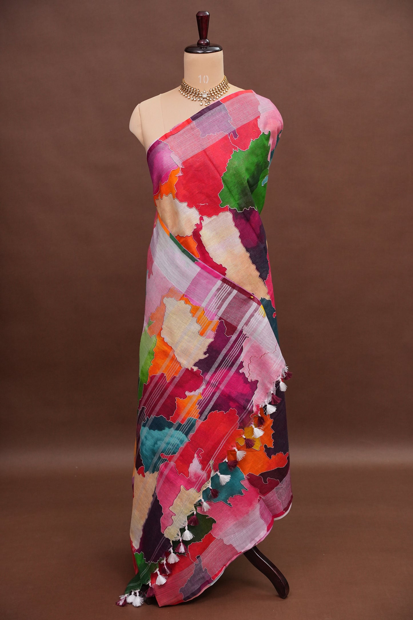 Digital Printed Pure Linen Saree - Multicolor