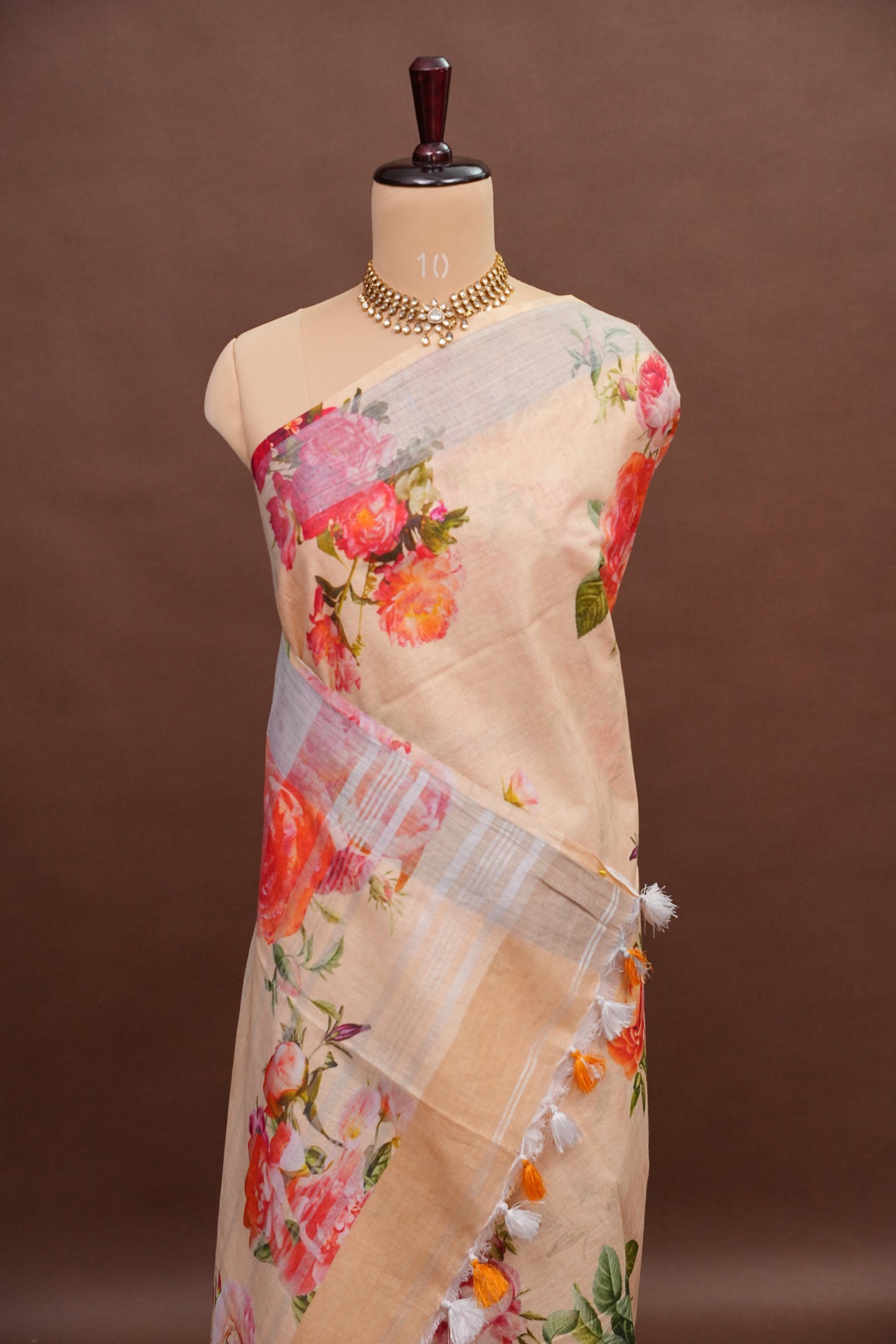 Digital Printed Pure Linen Saree - Beige