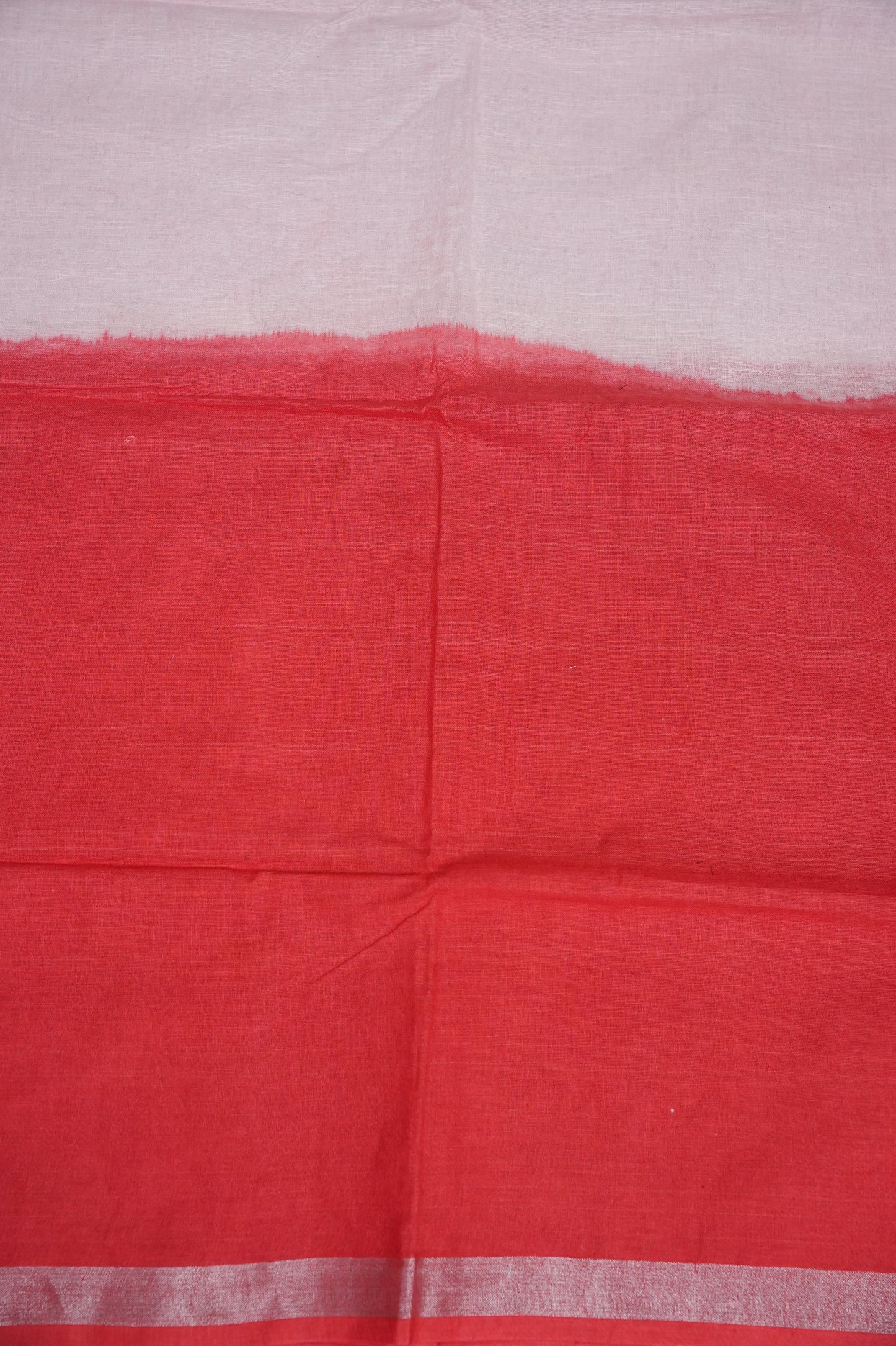 Hand Embroidery Pure Linen Saree with Tissue Border - Red & White Ombre