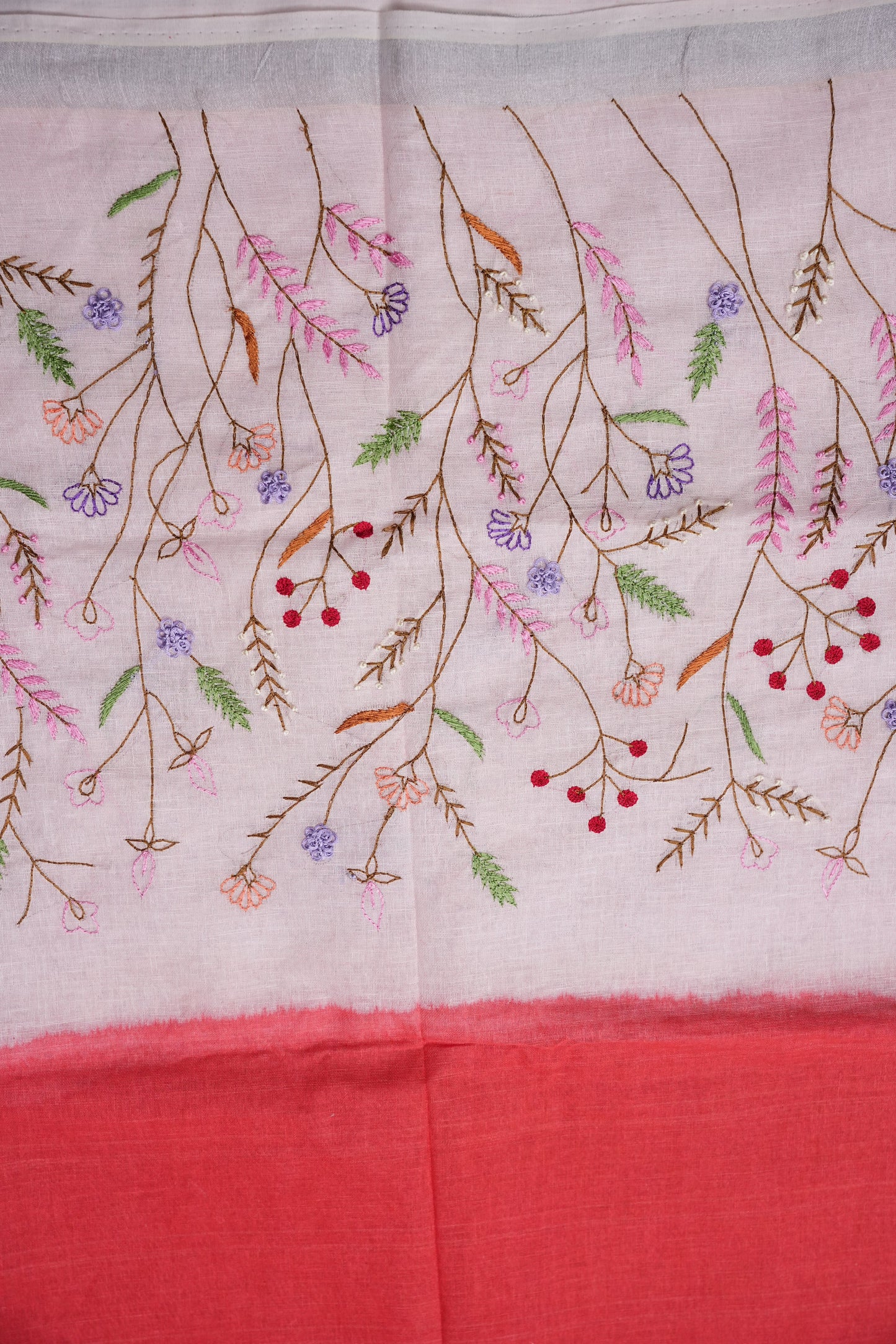 Hand Embroidery Pure Linen Saree with Tissue Border - Red & White Ombre