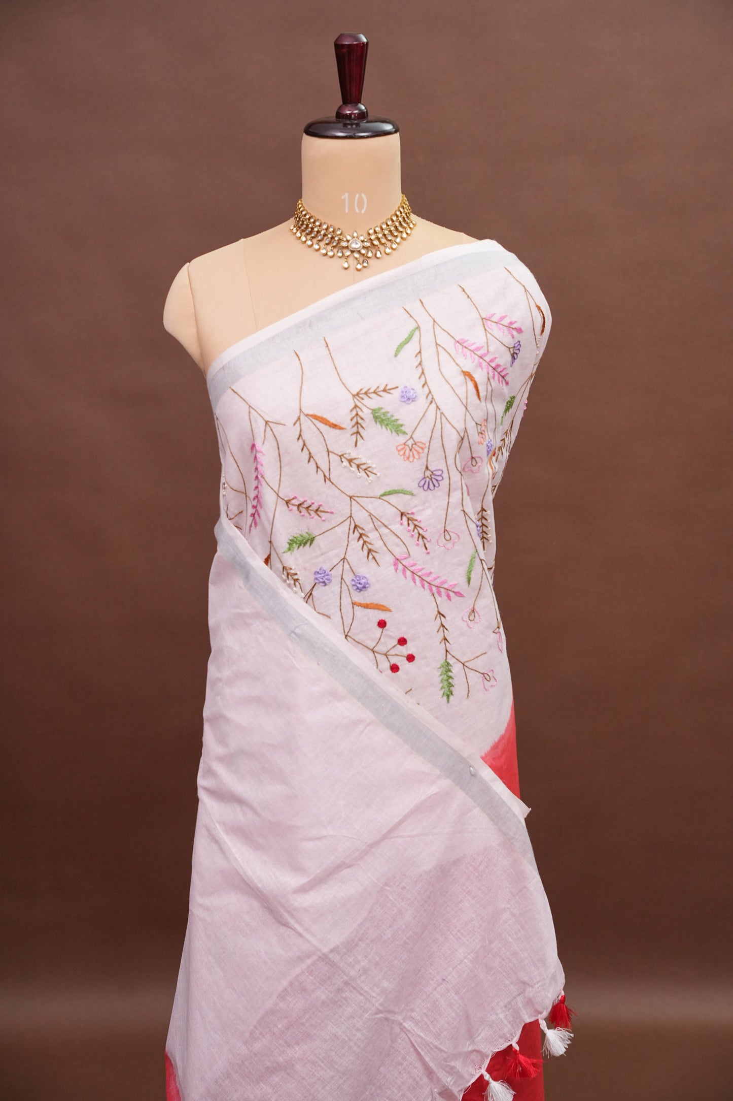 Hand Embroidery Pure Linen Saree with Tissue Border - Red & White Ombre