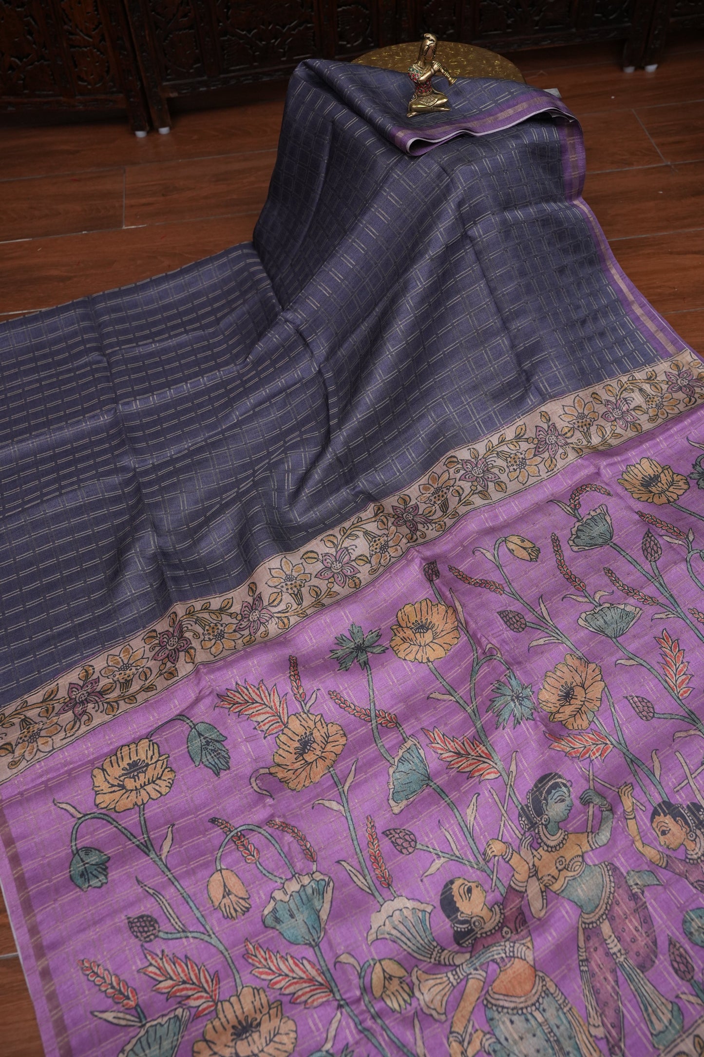 Semi Tussar Raw Silk Saree with Checkered Body & Kalamkari Pallu and Blouse – Lavender Purple