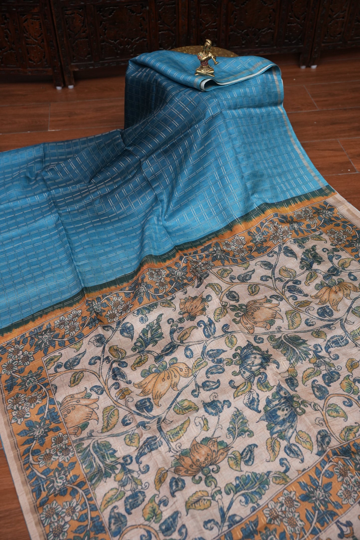Semi Tussar Raw Silk Saree with Checkered Body & Kalamkari Pallu and Blouse – Sky Blue
