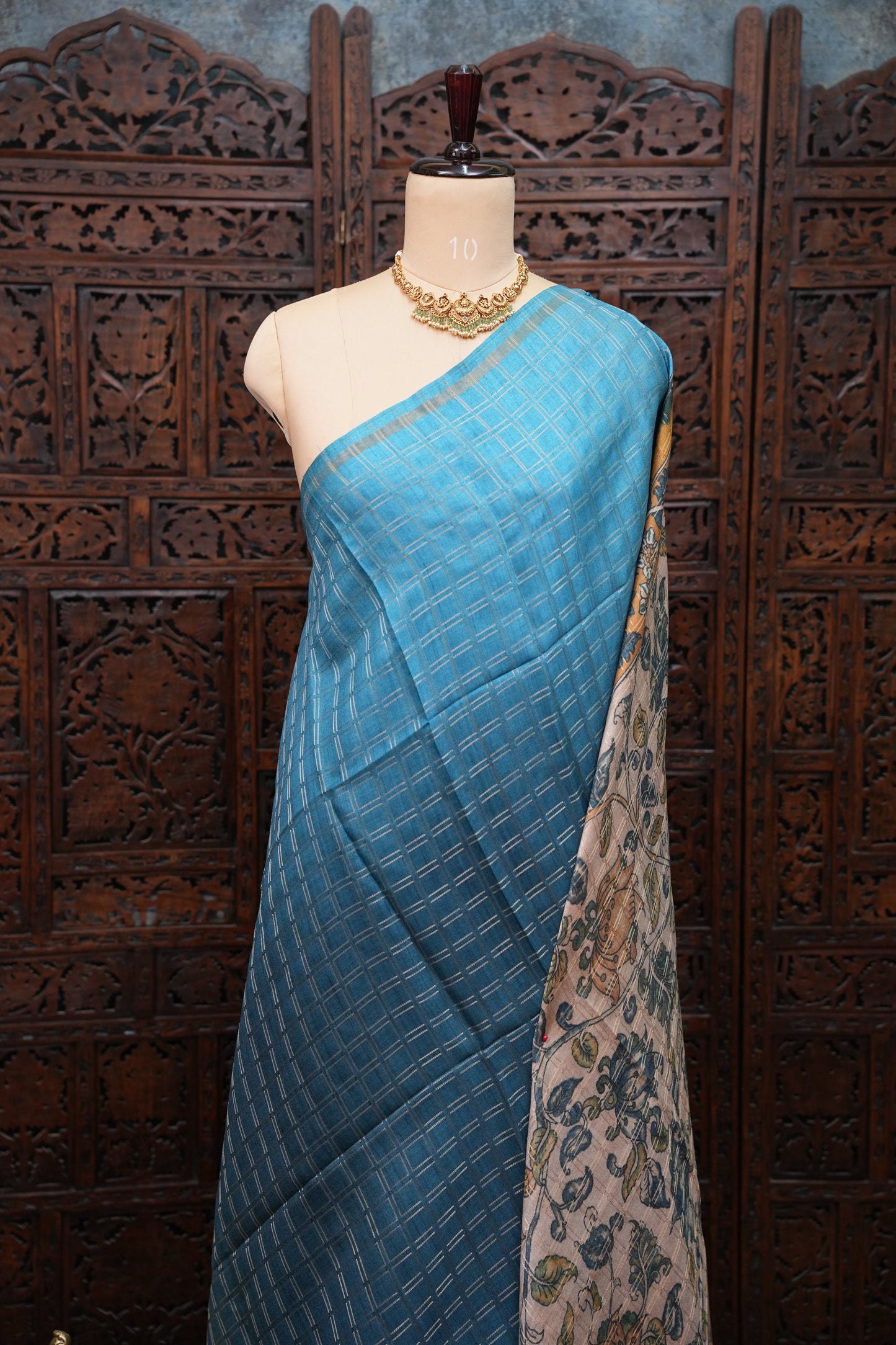 Semi Tussar Raw Silk Saree with Checkered Body & Kalamkari Pallu and Blouse – Sky Blue