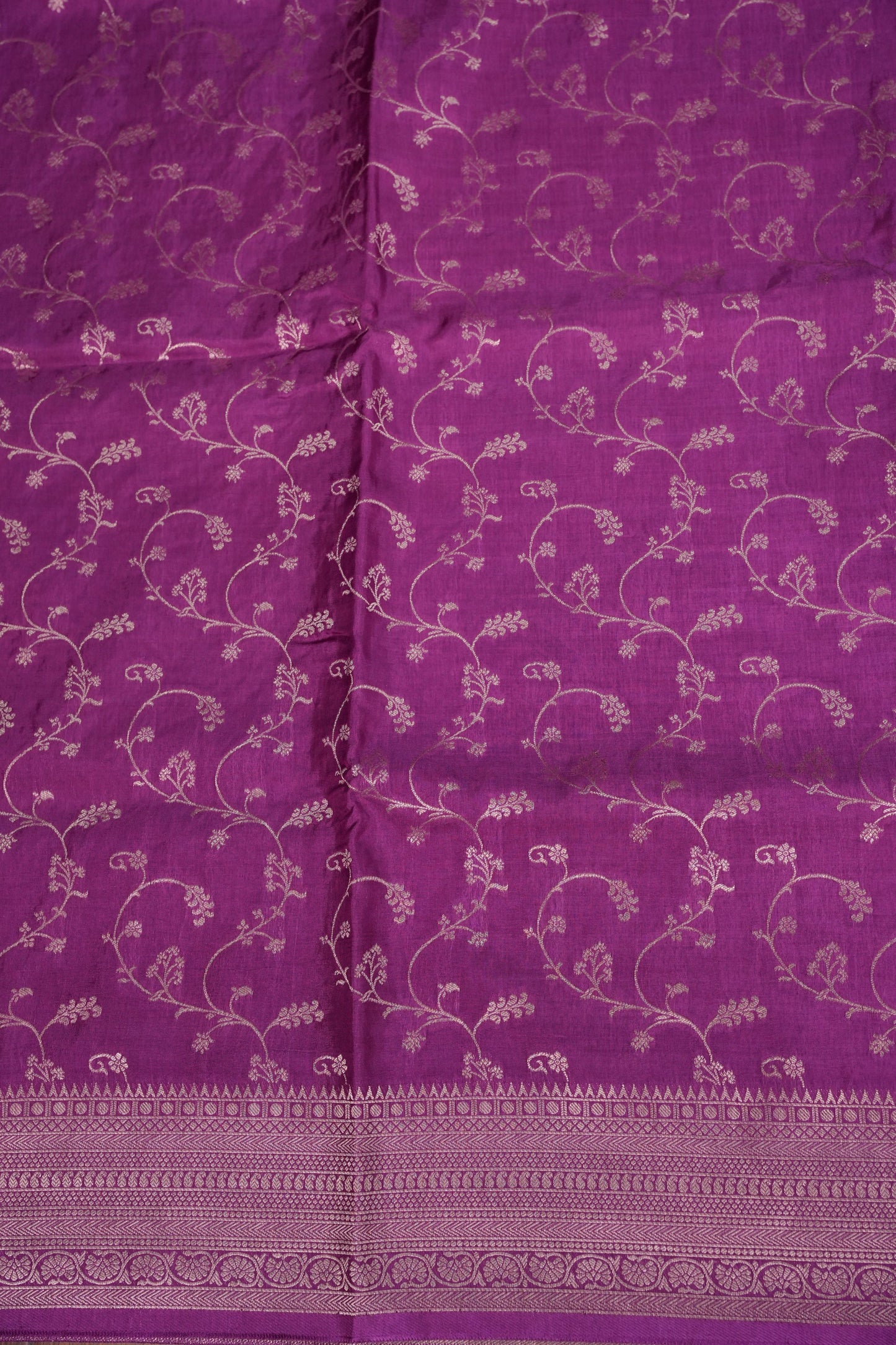 Banarasi Silk Saree – Elegant Orchid Pink with Intricate Subtle Gold Zari Weave