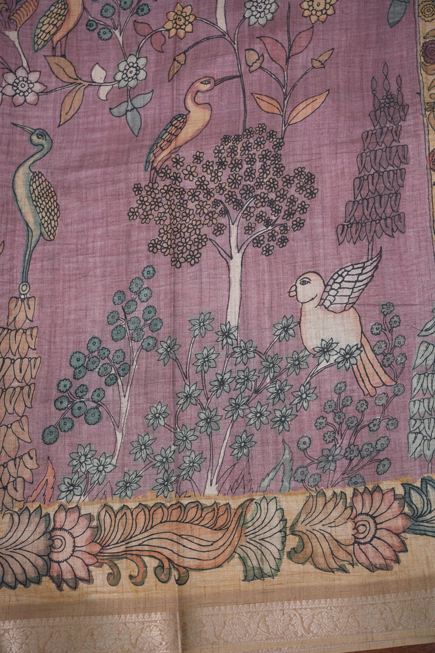 Linen Tussar Saree with Kalamkari Digital Print – Lavender Krishna Theme