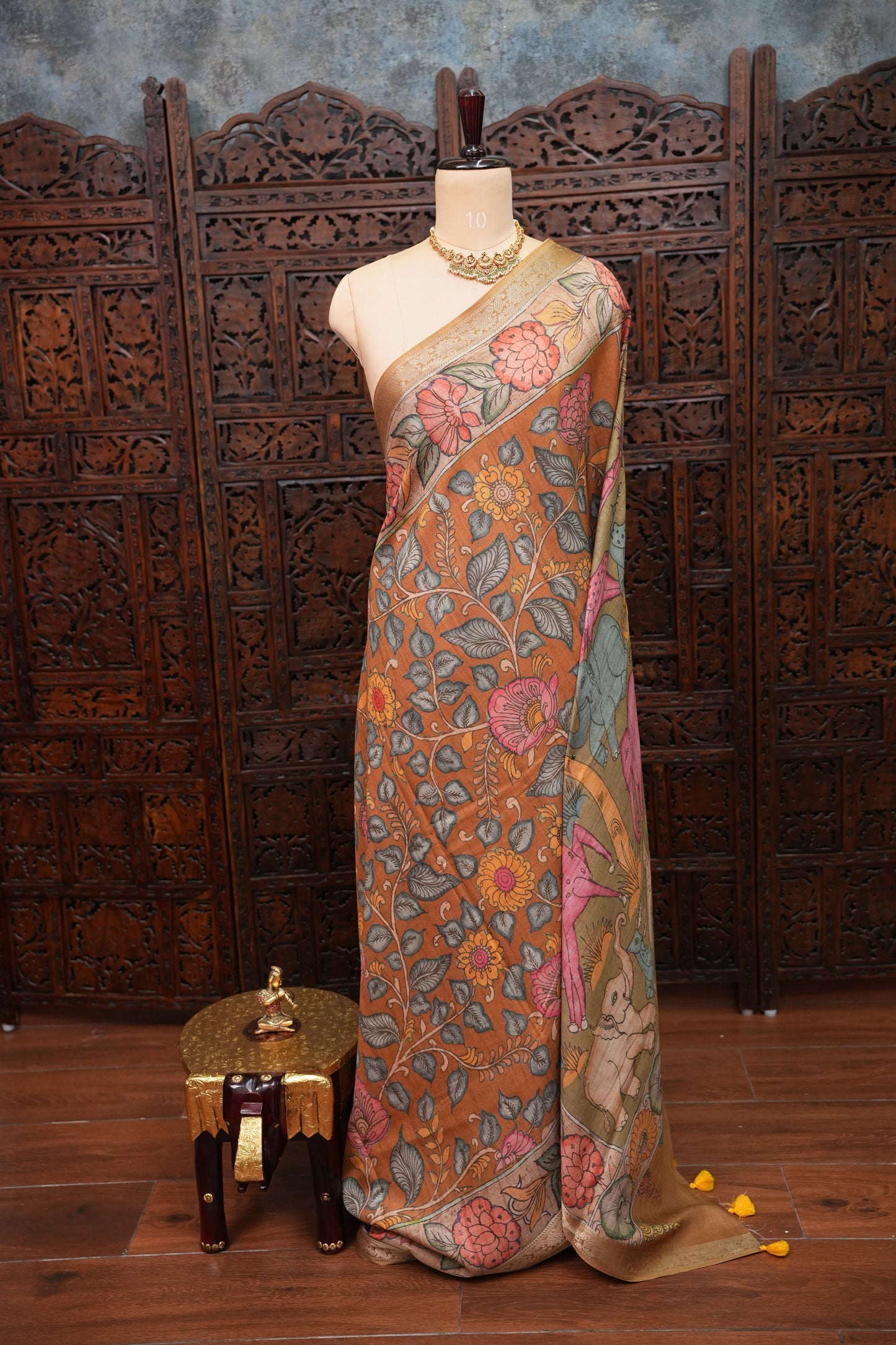 Linen Tussar Saree with Kalamkari Digital Print – Olive Green Wildlife Theme