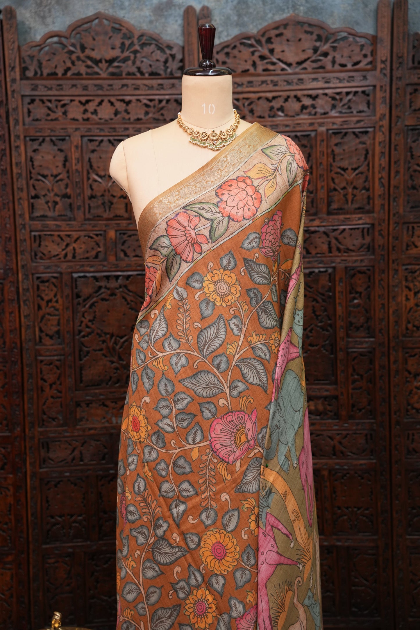 Linen Tussar Saree with Kalamkari Digital Print – Olive Green Wildlife Theme