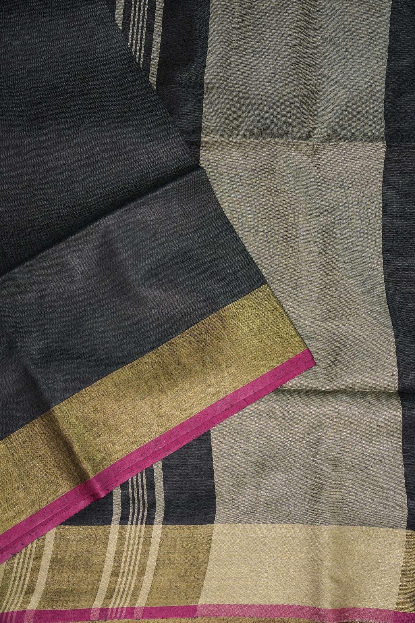 Pure Linen Saree-Classic Black with Antique Gold Border & Pink Accents