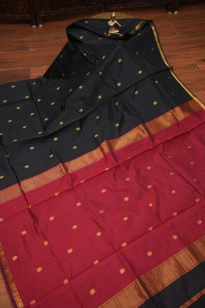 Maheshwari Silk Cotton Saree|Black & Red