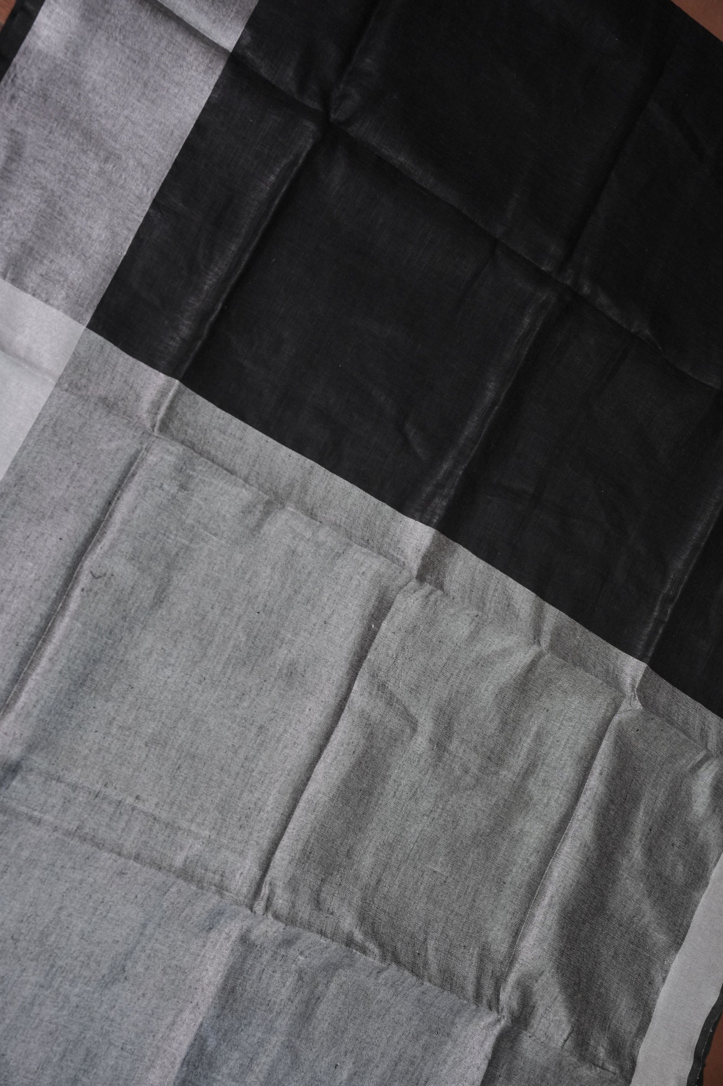 Pure Linen Silk Saree – Classic Black & Silver Dual Tone with Minimalist Border
