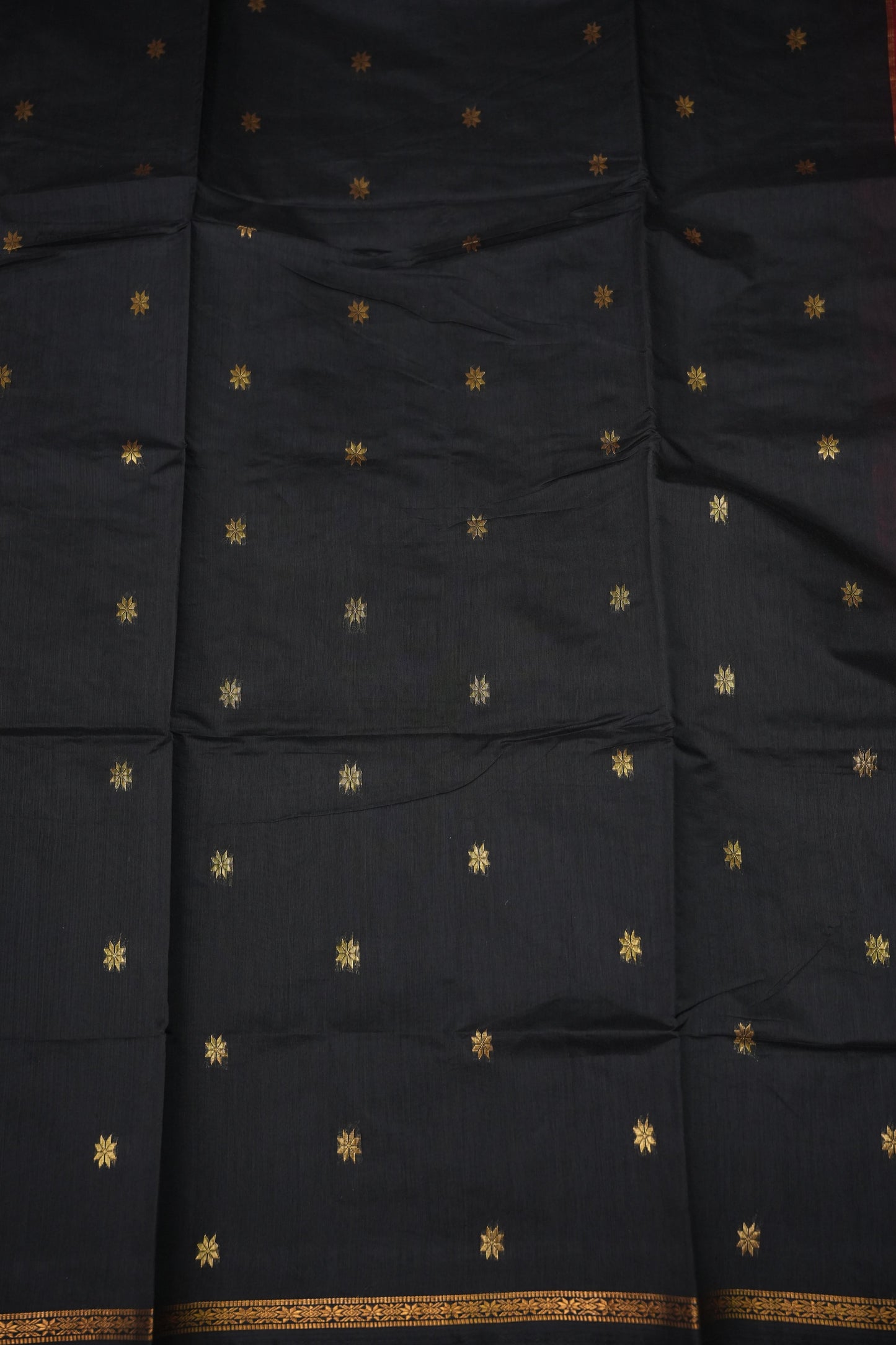 Maheshwari Silk Cotton Saree|Black & Red