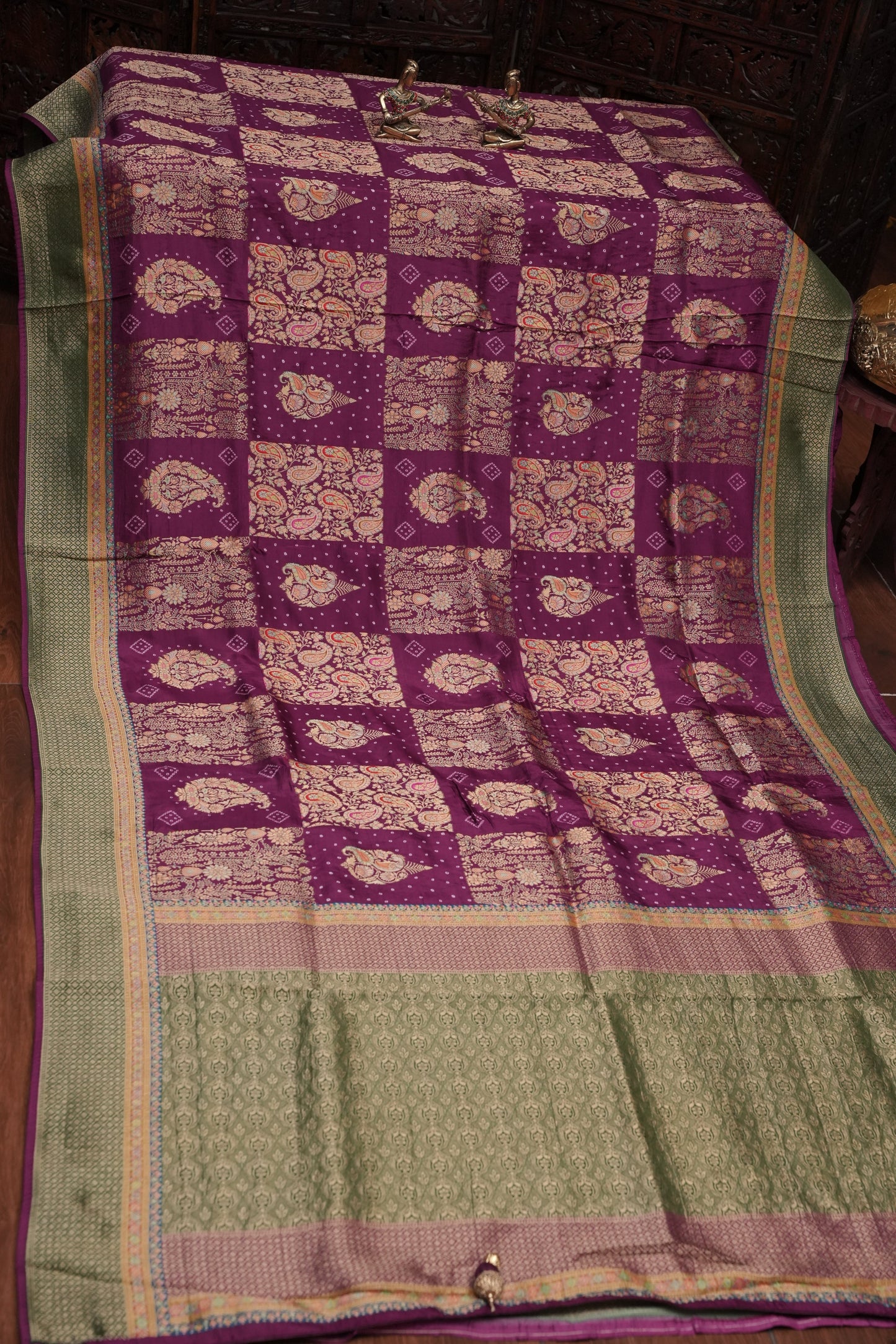 Kashmiri Pashmina Banarasi Story Telling Saree - Wine