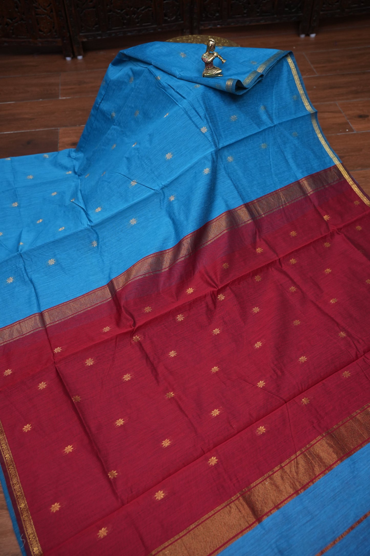 Maheshwari Silk Cotton Saree | Red and Blue