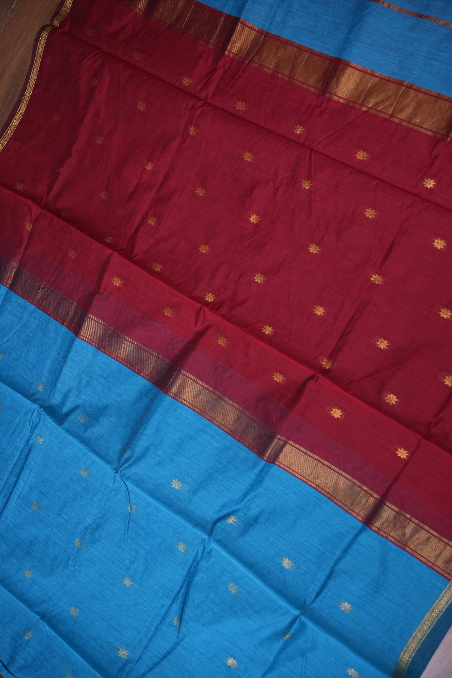 Maheshwari Silk Cotton Saree | Red and Blue