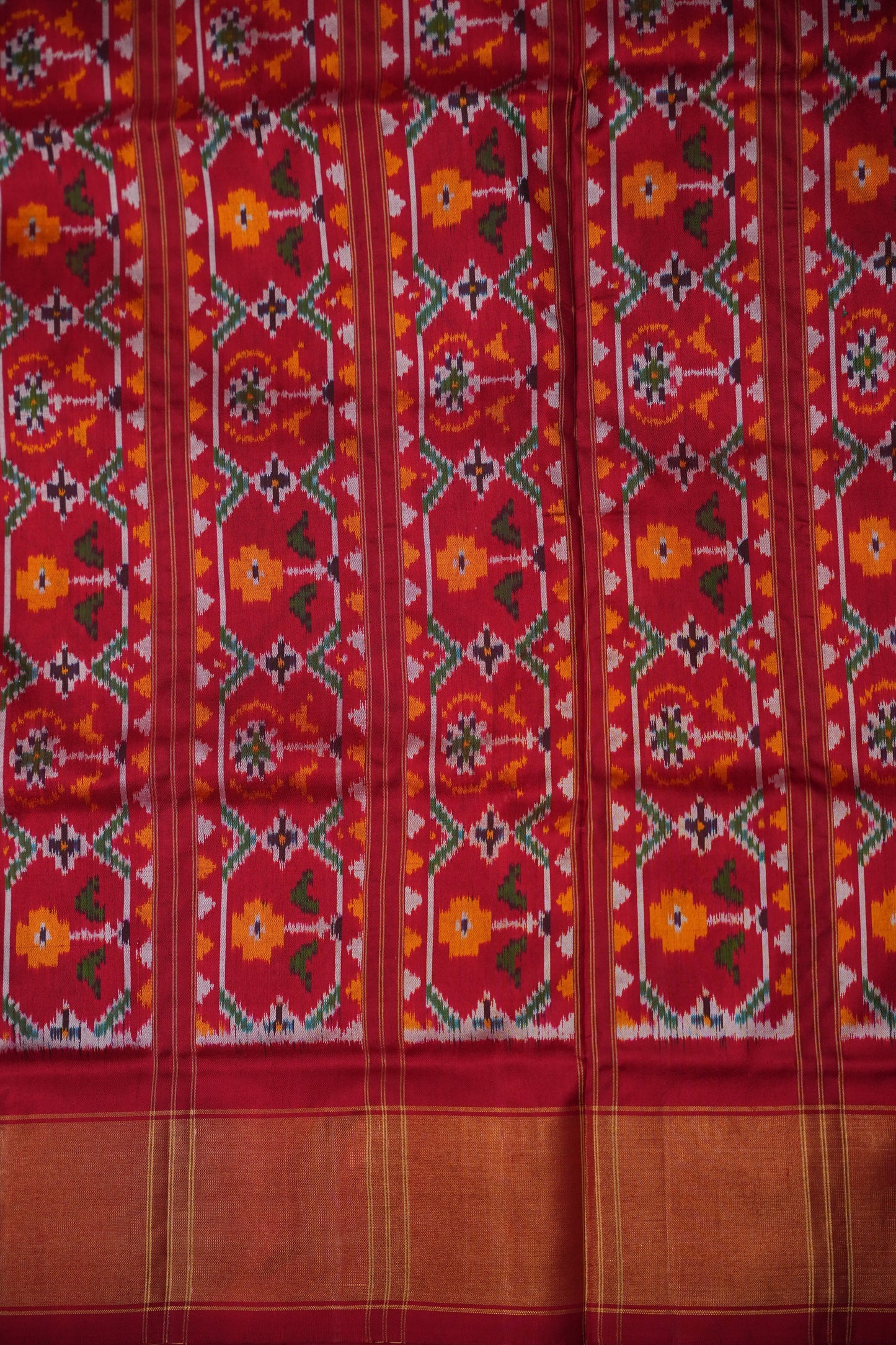Pure Ikkat Soft Silk Saree - Ivory & Red