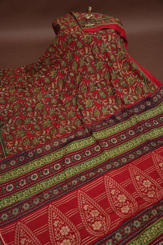 Traditional Kalamkari Style cotton Saree – Deep Red with Intricate Floral & Border Design