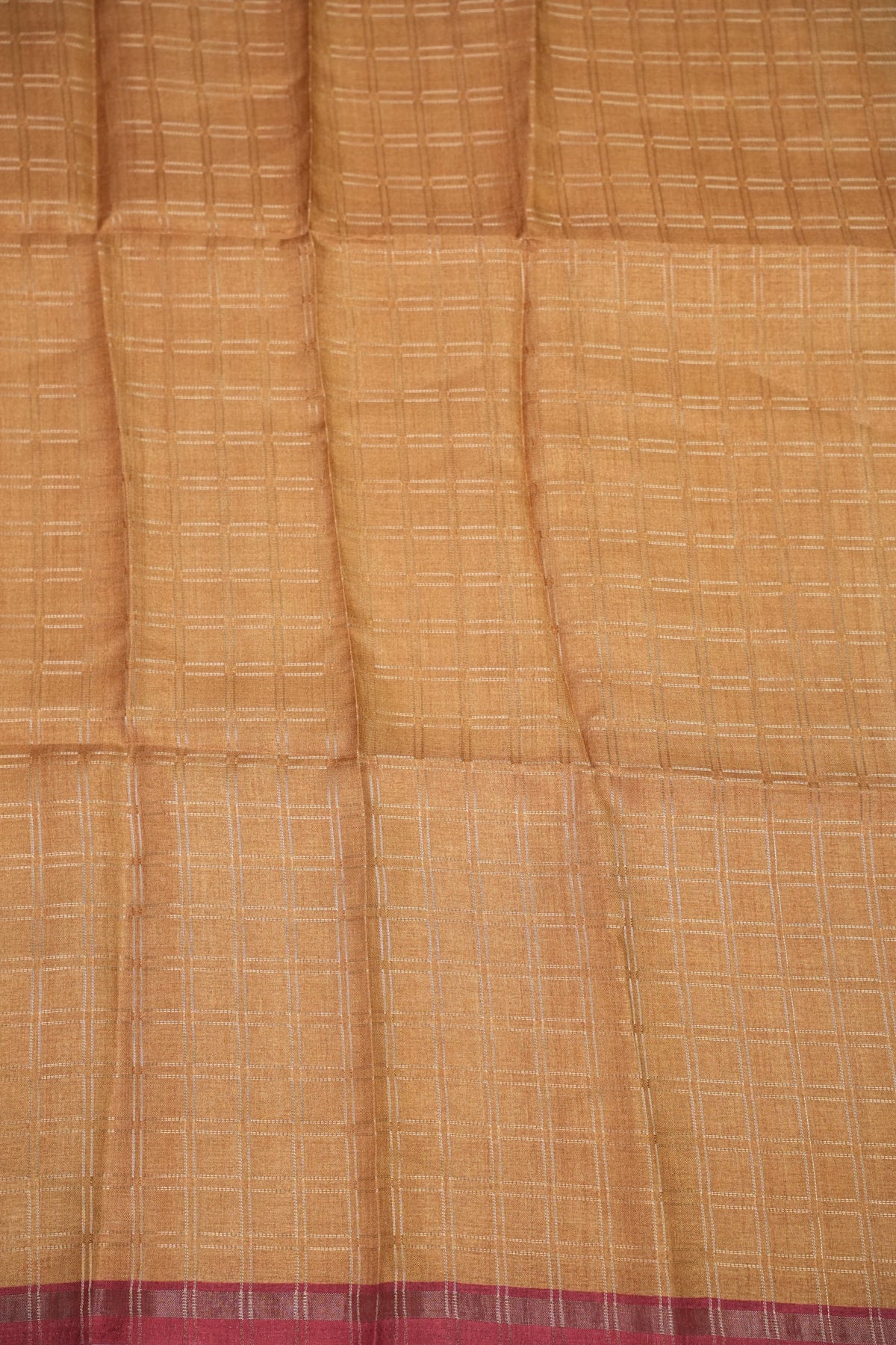Semi Tussar Raw Silk Saree with Checkered Body & Kalamkari Printed Pallu and Blouse – Antique Gold & Red