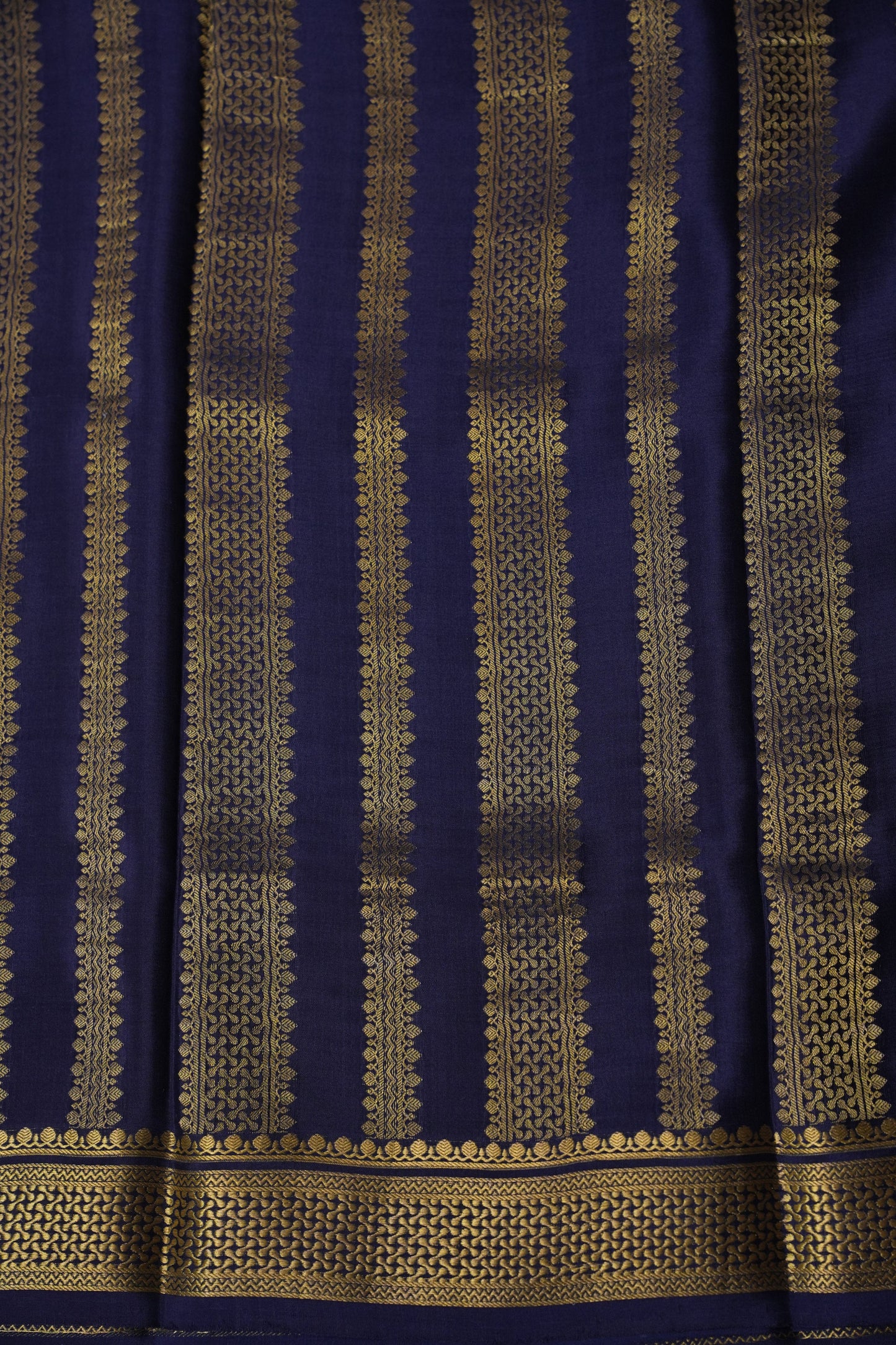 Half and Half Pure Crepe Mysore Silk Saree - Navy Blue & Teal Green