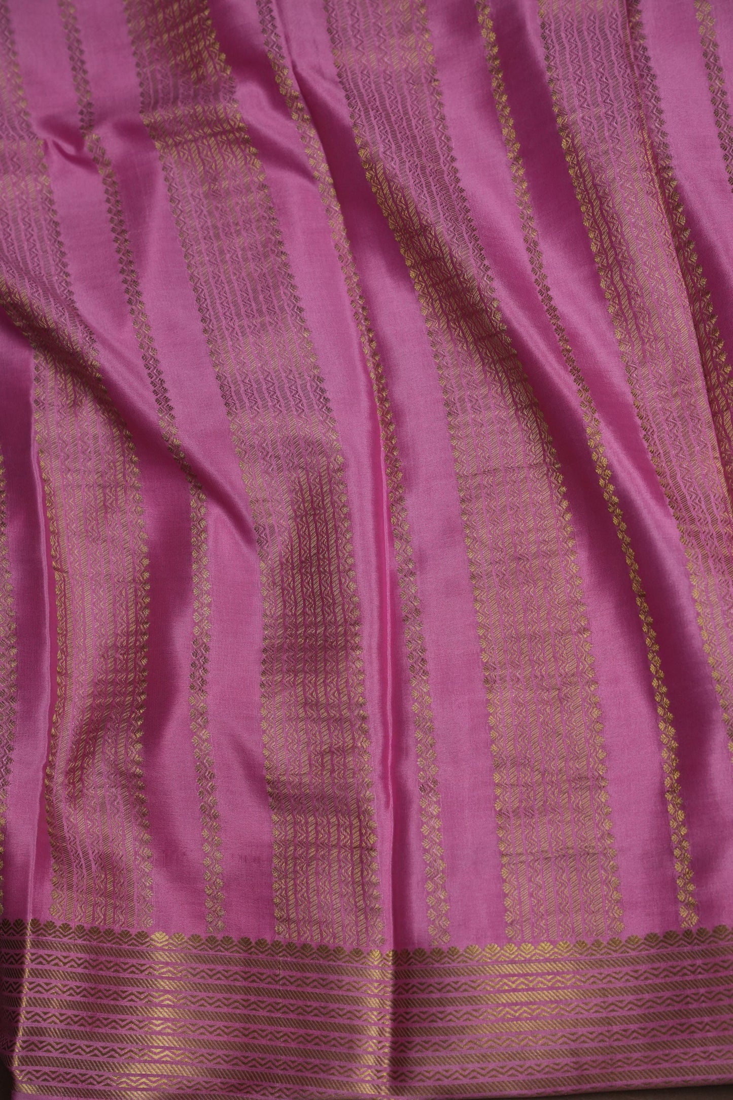 Plain Pure Crepe Mysore Silk Saree in Bottle Green With Contrast Baby Pink Border