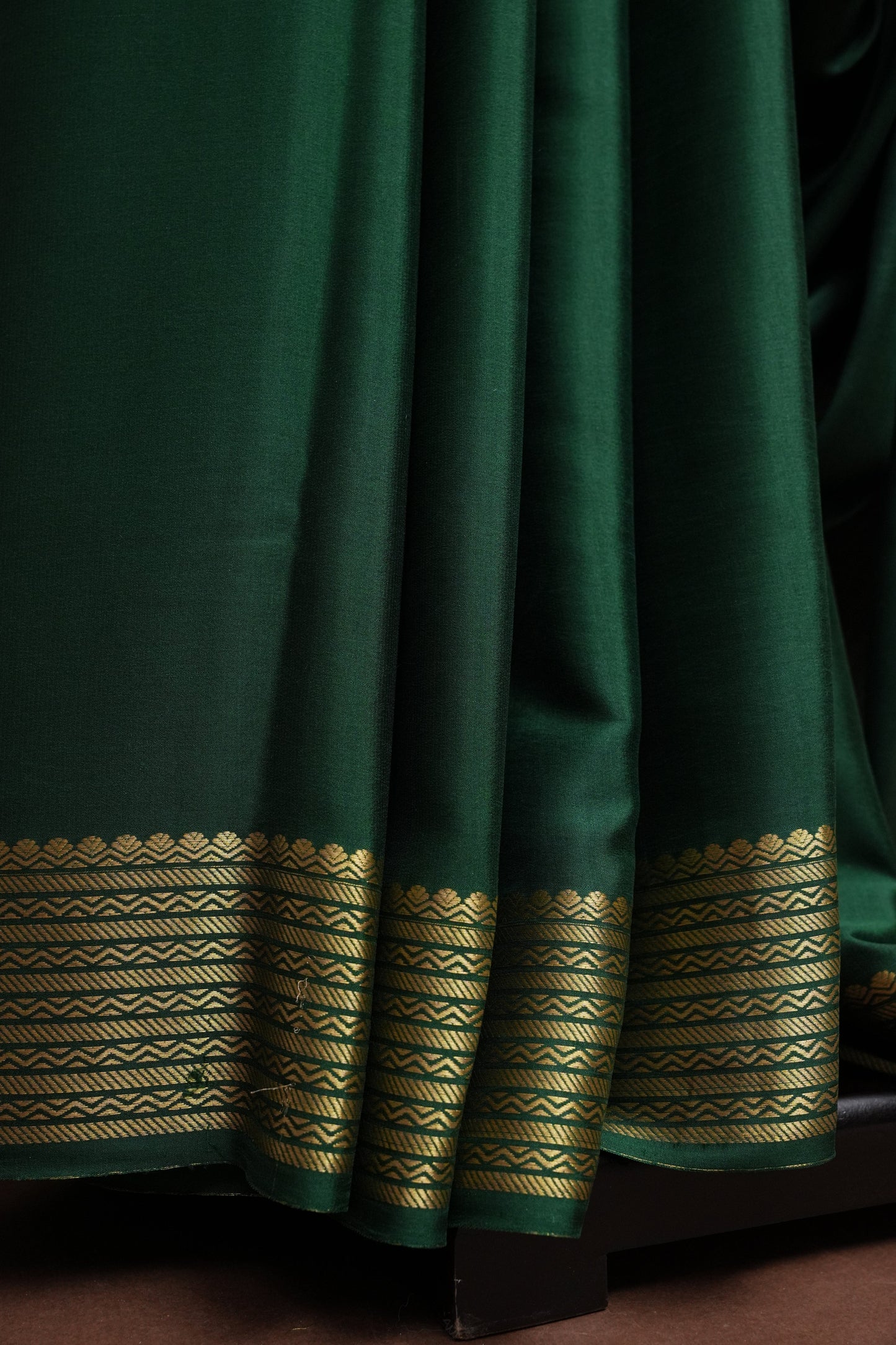 Plain Pure Crepe Mysore Silk Saree in Bottle Green With Contrast Baby Pink Border